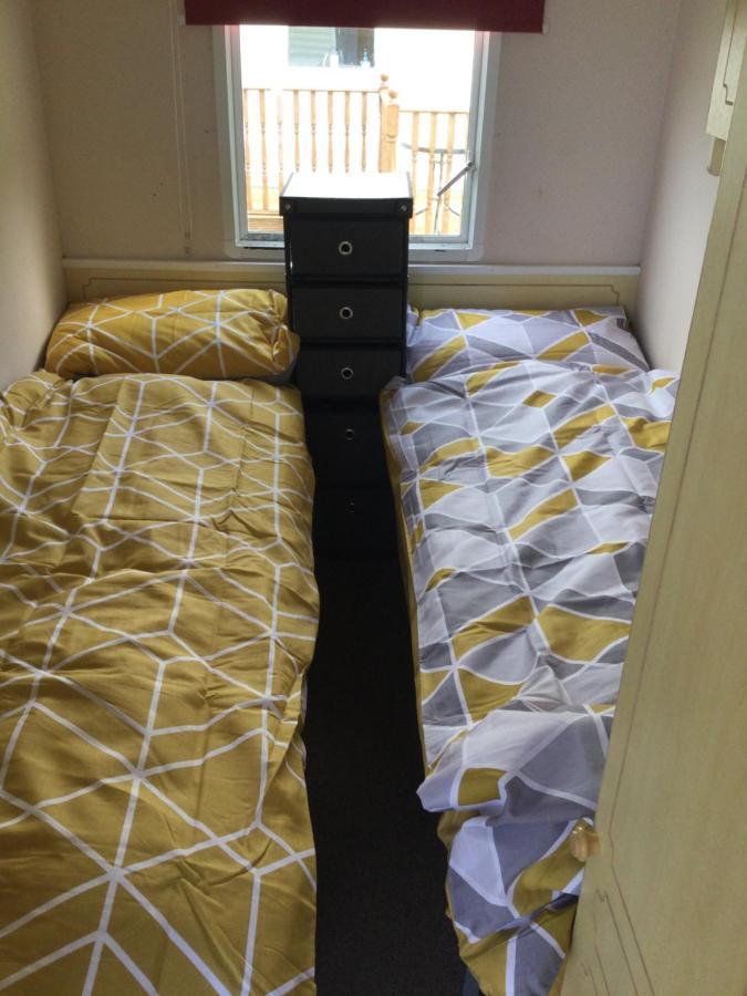 H15 Villa Абъристуит Екстериор снимка